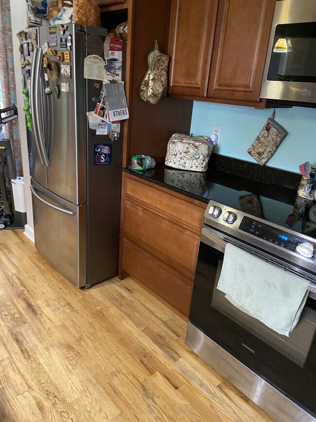 Building Photo - 918 S 258th Pl