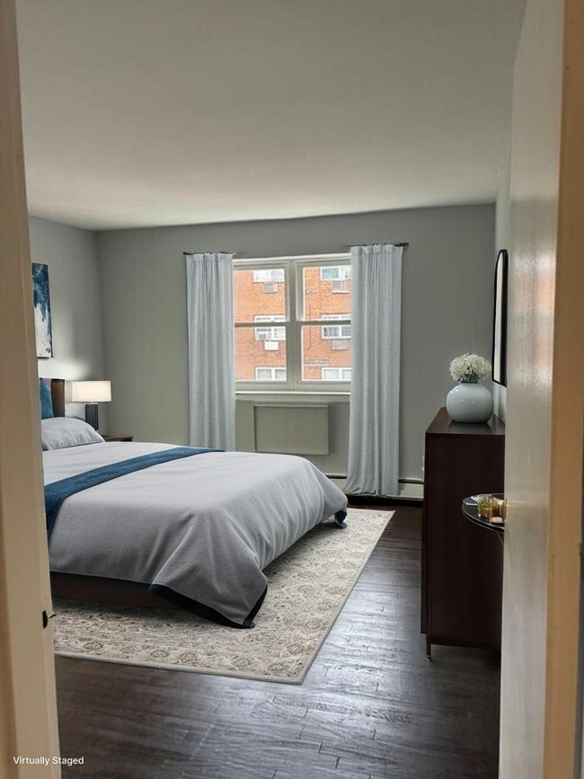 Foto del edificio - Riley Realty, LLC