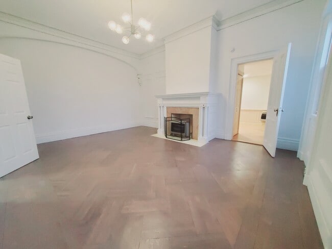 Foto del edificio - 23 Madison Pl