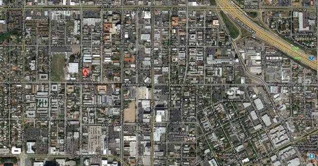 Aerial Photo - 425-427 W Washington Ave