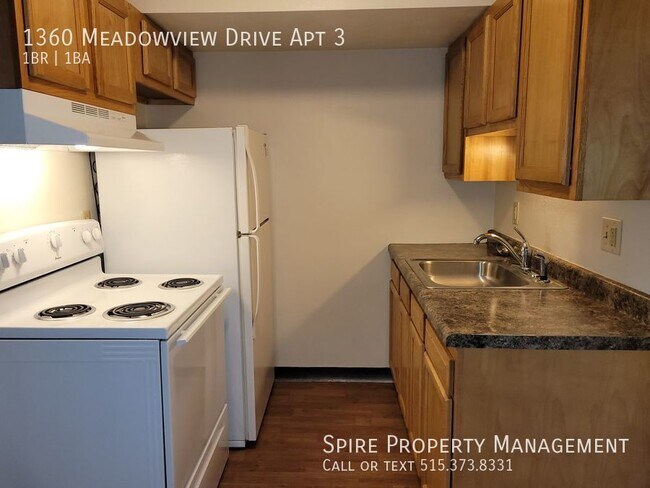 Building Photo - 1360 Meadowview Dr