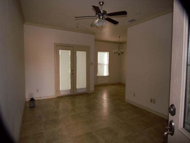 Building Photo - 10510 Sandia Dr