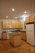 Building Photo - 1321 W Belmont Ave