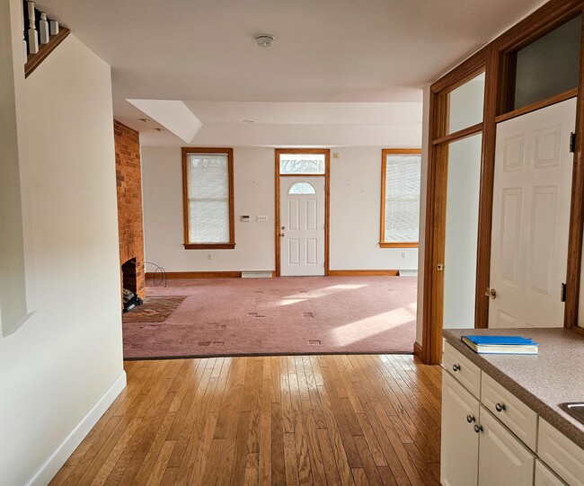 Building Photo - 5301 McCandless Ave