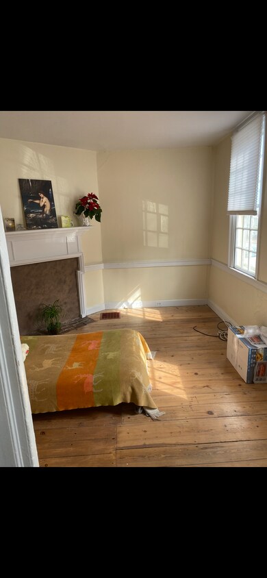 Foto principal - 160 E 2nd St