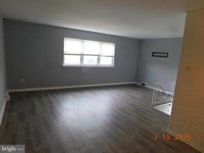 Building Photo - 2165 Benson St