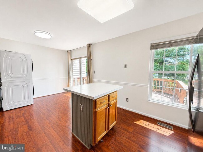 Foto del edificio - 8268 Vermont Pl