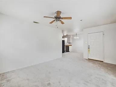 Foto del edificio - 1404 McDugald Rd