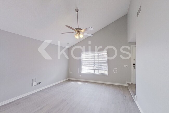 Foto del edificio - 2704 Shadow Ct