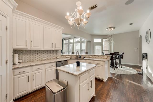 Foto del edificio - 3409 Bear Creek Dr