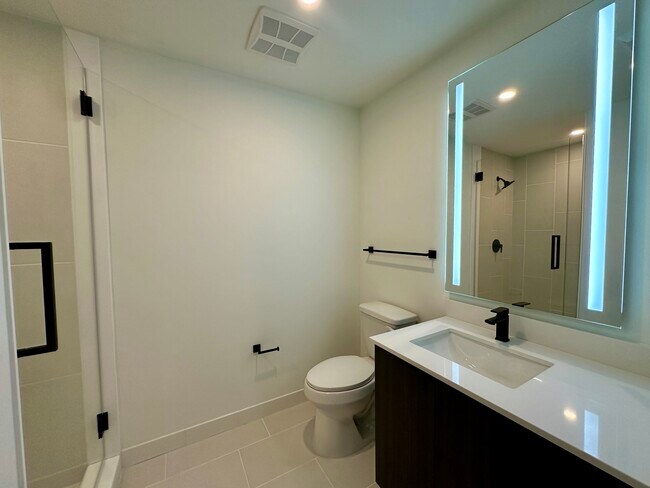 Foto del edificio - 154 NE 23rd St