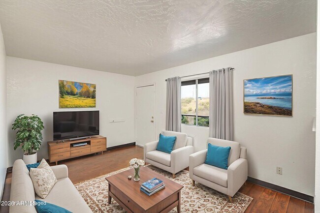 Foto del edificio - 4224 Canyon Trail