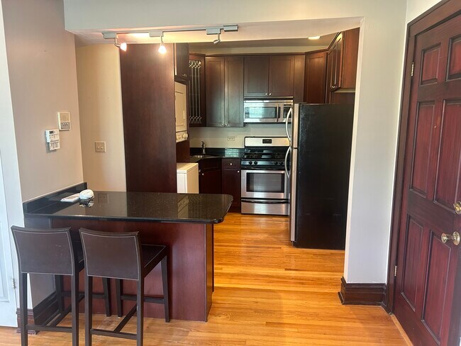 Foto del edificio - 4234 N Campbell Ave