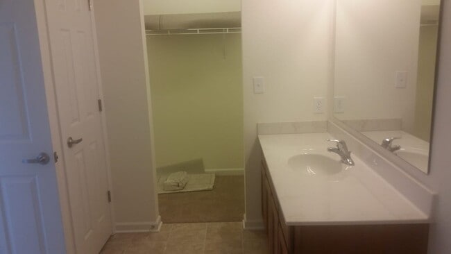 Building Photo - 8309 Ballyshannon Dr