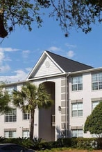 Building Photo - 1003 River Haven Cir