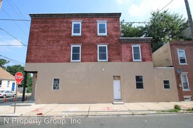Building Photo - 1147 S 26th St