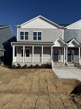 Building Photo - 7990 Humie Olive Rd