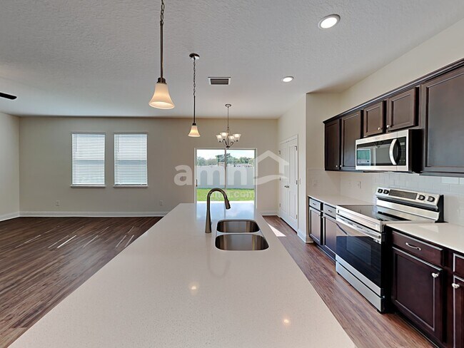 Building Photo - 6057 Little Blf Cir