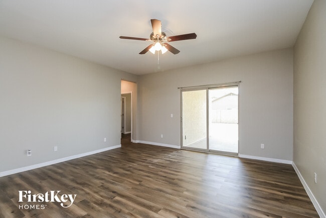 Building Photo - 13157 E Tumbleweed Ln