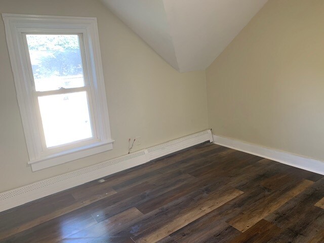 Building Photo - 41 Jenkins St