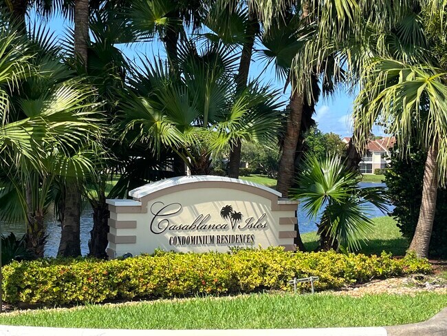 Foto del edificio - 815 Boynton Beach Blvd