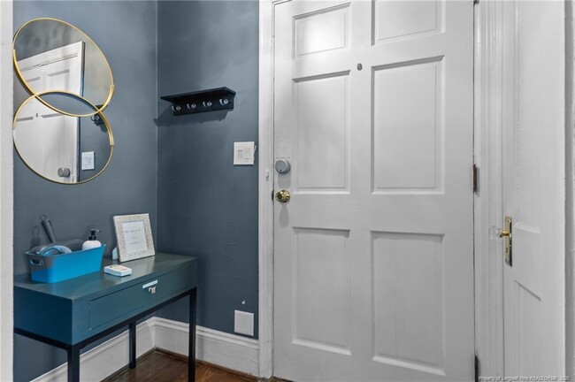 Foto del edificio - 207 N Virginia Ave