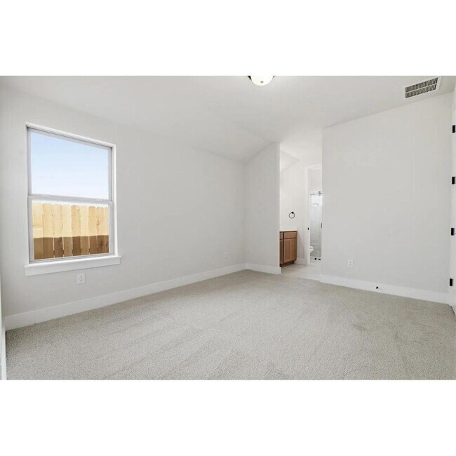 Foto del edificio - 327 Grand Legacy