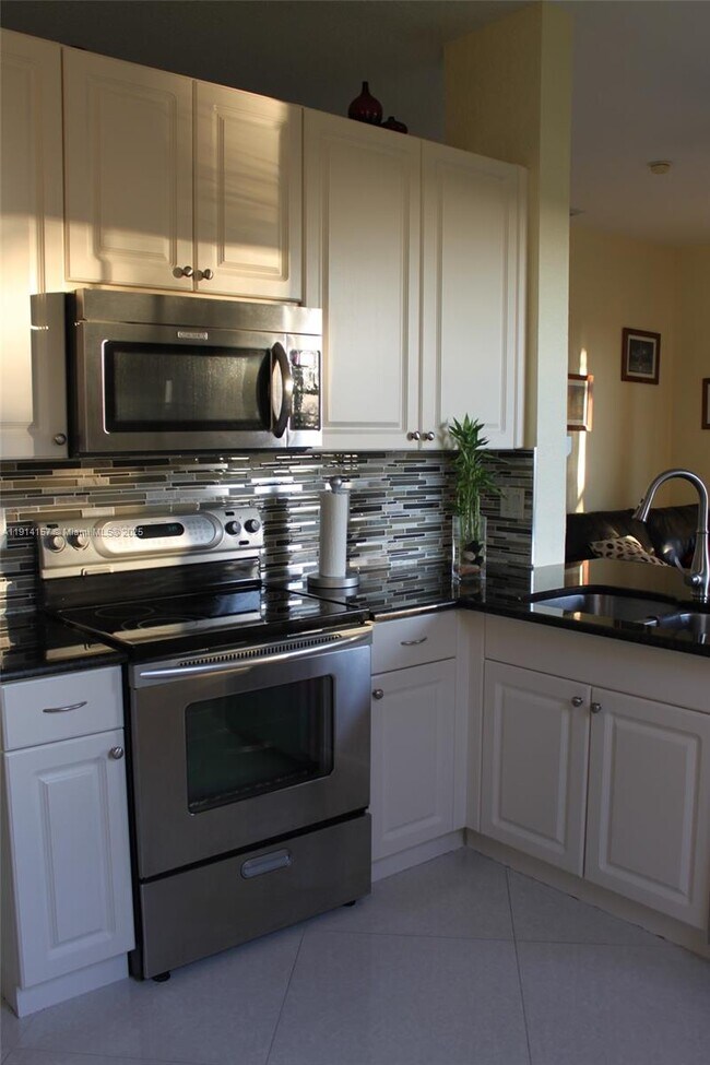 Foto del edificio - 1569 Winterberry Ln