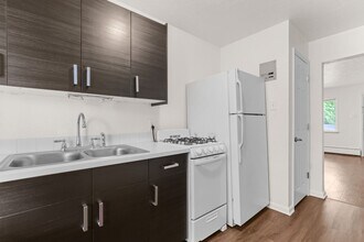 Building Photo - 6130 W 40th Ave