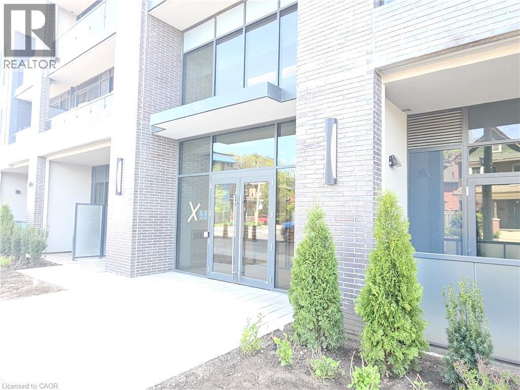 Photo du bâtiment - 415 Main St W