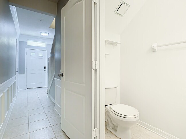 Foto del edificio - 5609 Gaspar Oaks Dr