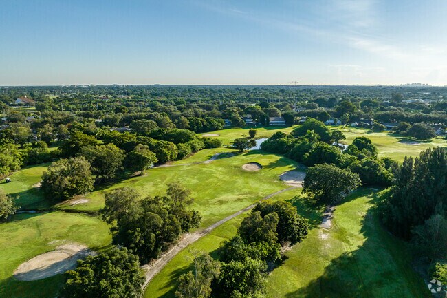 Cooper City’s public golf course is located in the heart of Cooper City and features Tin Cup restaurant.