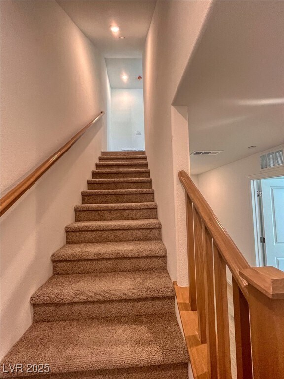 Building Photo - 8683 Luxuriant Ave Building Photo - 8683 Luxuriant Ave