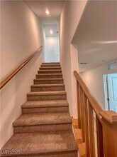 Building Photo - 8683 Luxuriant Ave