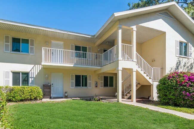 Foto del edificio - 250 Timber Lake Cir
