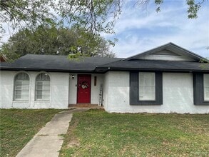 Building Photo - 26 N 22nd St