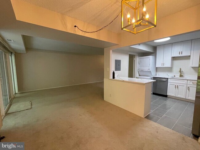 Foto del edificio - 11837 Shire Ct