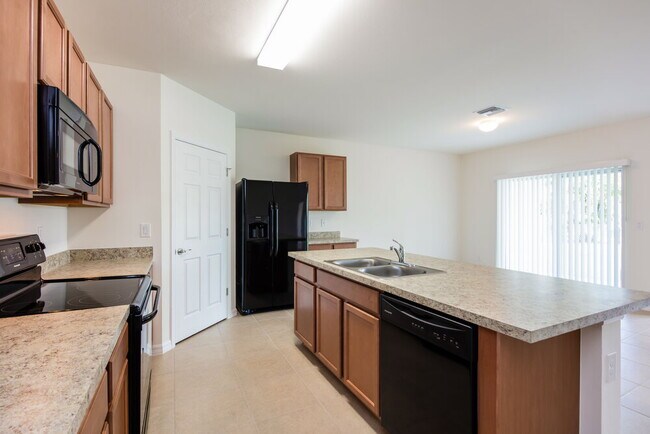 Foto del edificio - 4413 SW 15th Ave