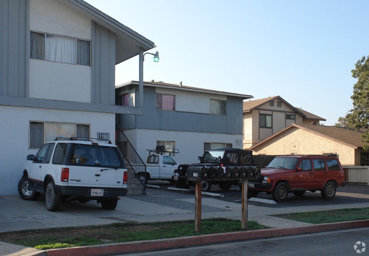 Foto del edificio - 1180 Trenton Ave