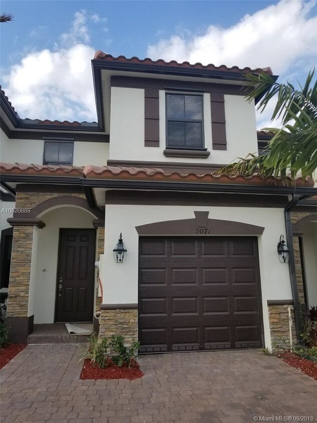 Primary Photo - 9071 NW 183rd St