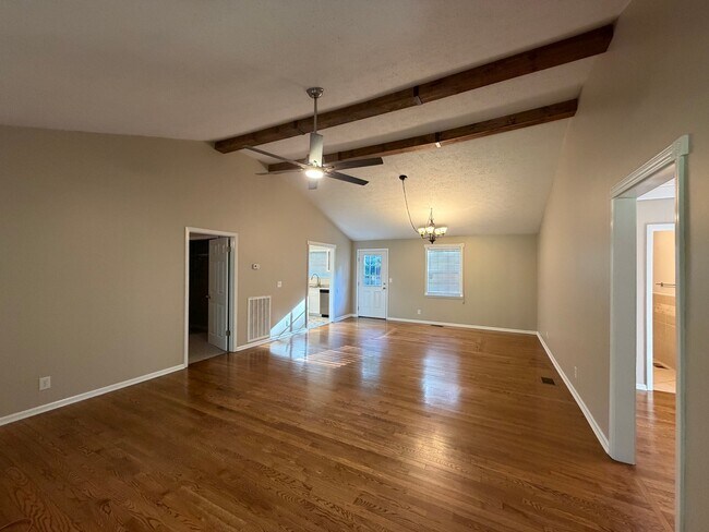 Foto del edificio - 3633 Thomasville Rd