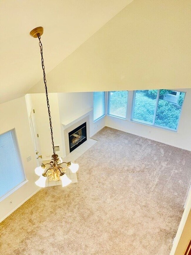 Foto del edificio - Beautiful 2 Bath Condo for Rent in the Hea...