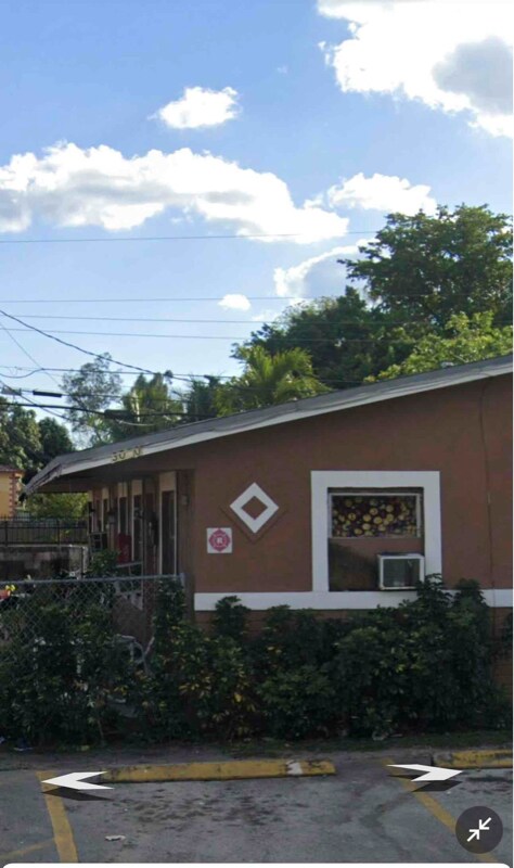 Primary Photo - 3020 NW 2nd St