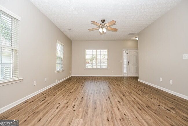 Building Photo - 310 Prescott Ct