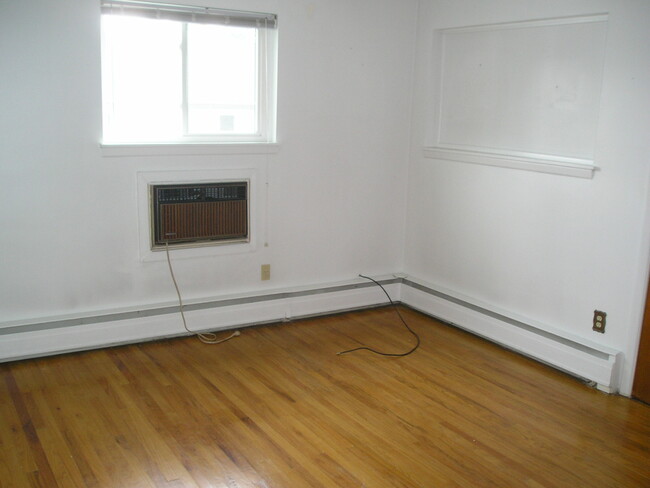 Building Photo - 209 NJ-168