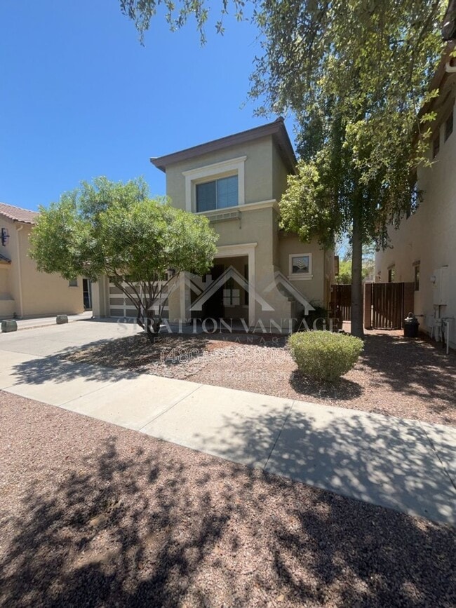 Building Photo - 18815 E Swan Dr