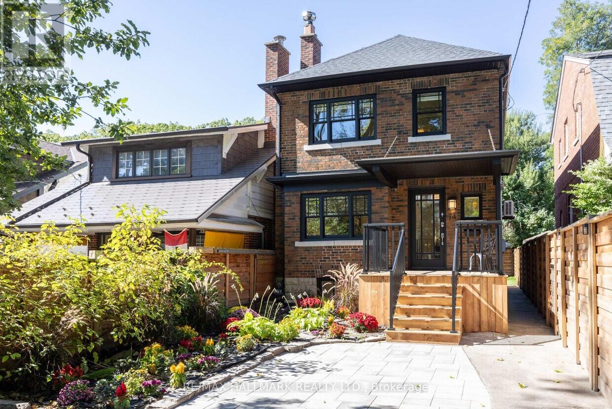 Primary Photo - 74 Willow Ave