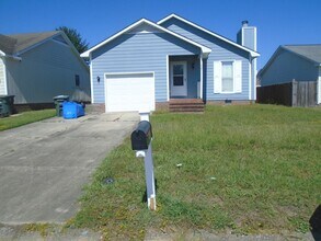 Building Photo - 921 Glen Reilly Dr