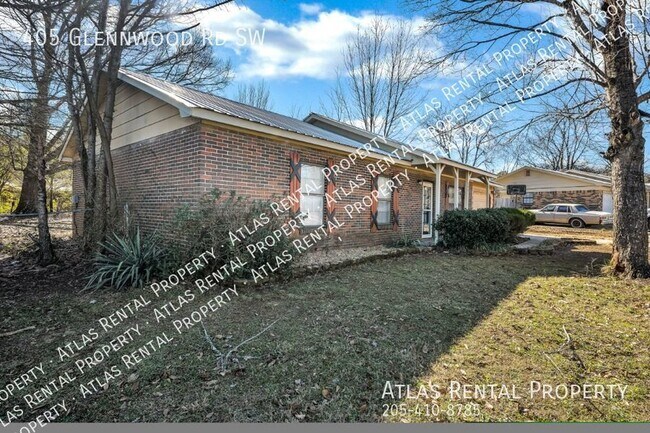 Foto del edificio - 405 Glennwood Rd SW