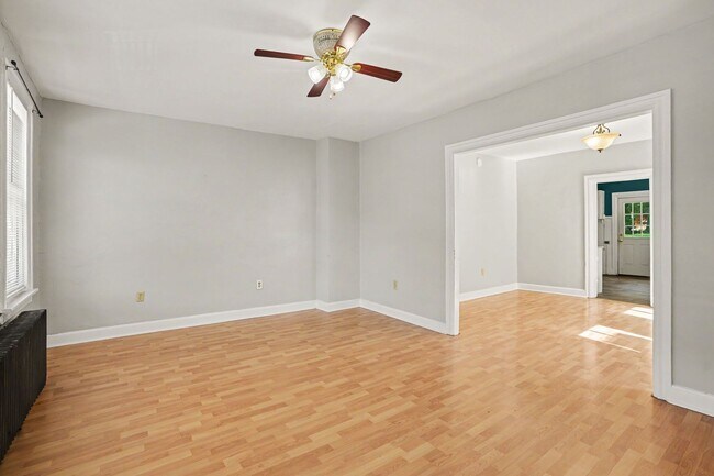 Building Photo - 3 Bedroom Home in Carlisle